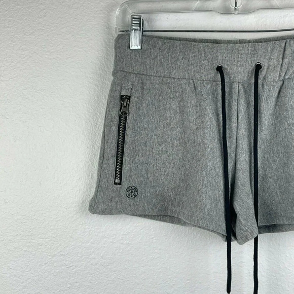 GOLD'S GYM Shorts Women's Sz M Drawstring Elastic Waist Zip Pocket Athletic Gray - Picture 4 of 10